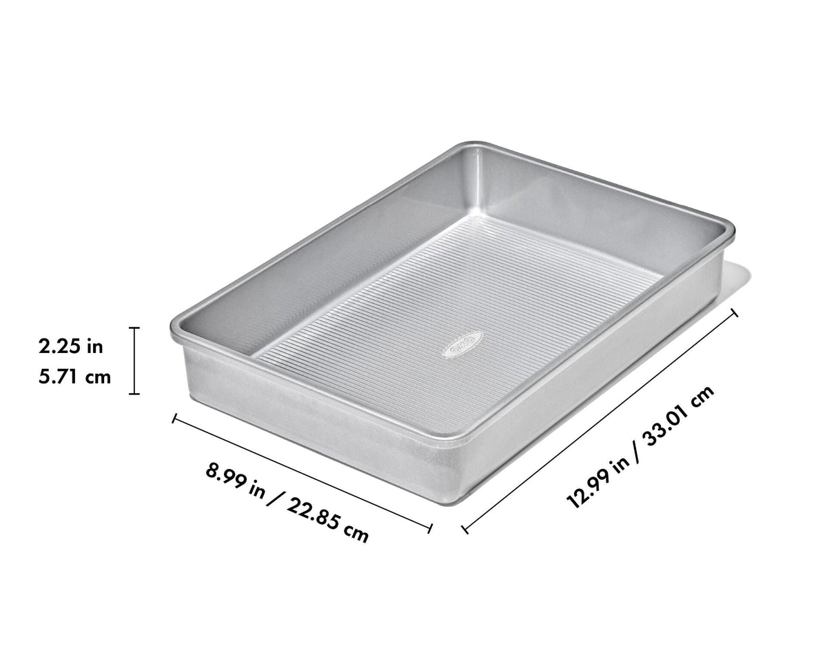 non-stick-pro-clear-coated-9inx13in-cake-pan-y7 gg_11435500_9x13-cake-pan_apdp_01_dim.jpeg