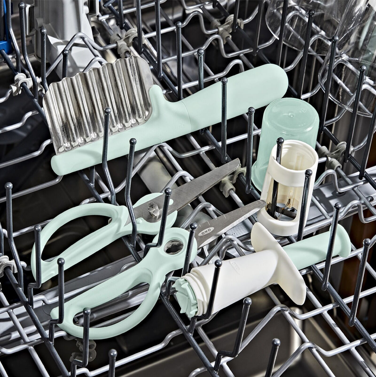 cut-and-prep-set-3-piece-y0 tot_61176700_baby-food-prep-set_pdp_06.jpeg