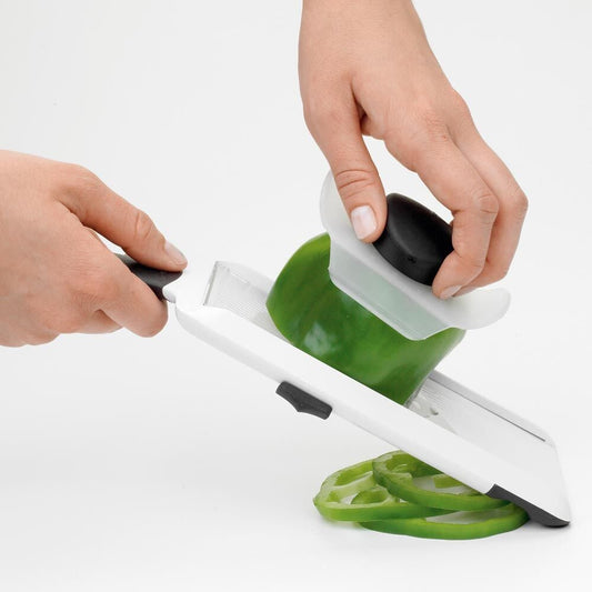 oxo-good-grips-hand-held-mandoline-slicer-e9 1119100_3.jpg
