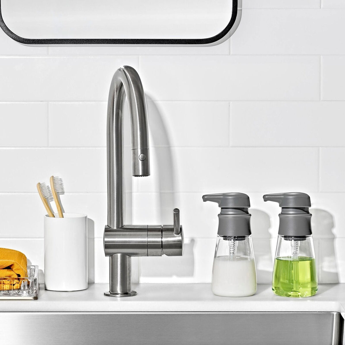 hand-soap-dispenser-10-oz-k4 13398100_11.jpg