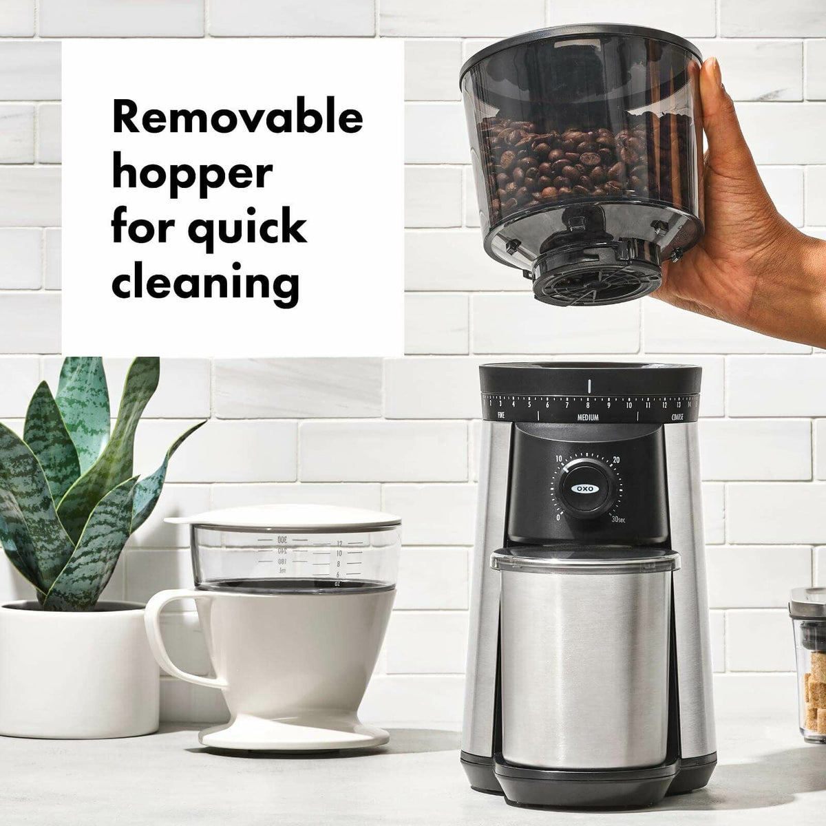conical-burr-coffee-grinder-d4 brew_8717000_conicalburrcoffeegrinder_apdp_05.jpg