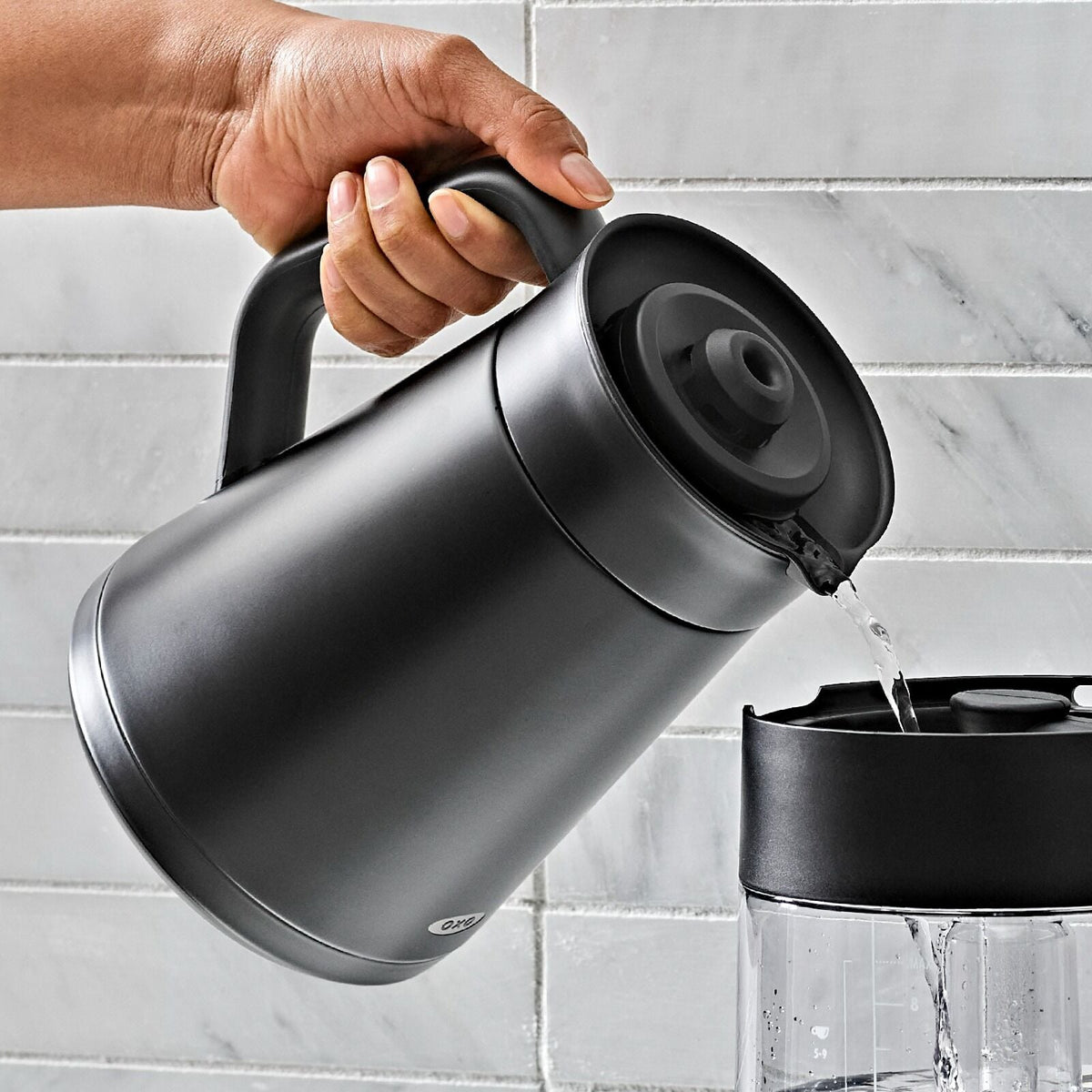 replacement-carafe-for-9-cup-coffee-maker-matte-black-m6 brew_8725100_9-cup-coffee-maker-black-carafe_pdp_04_1_.jpeg