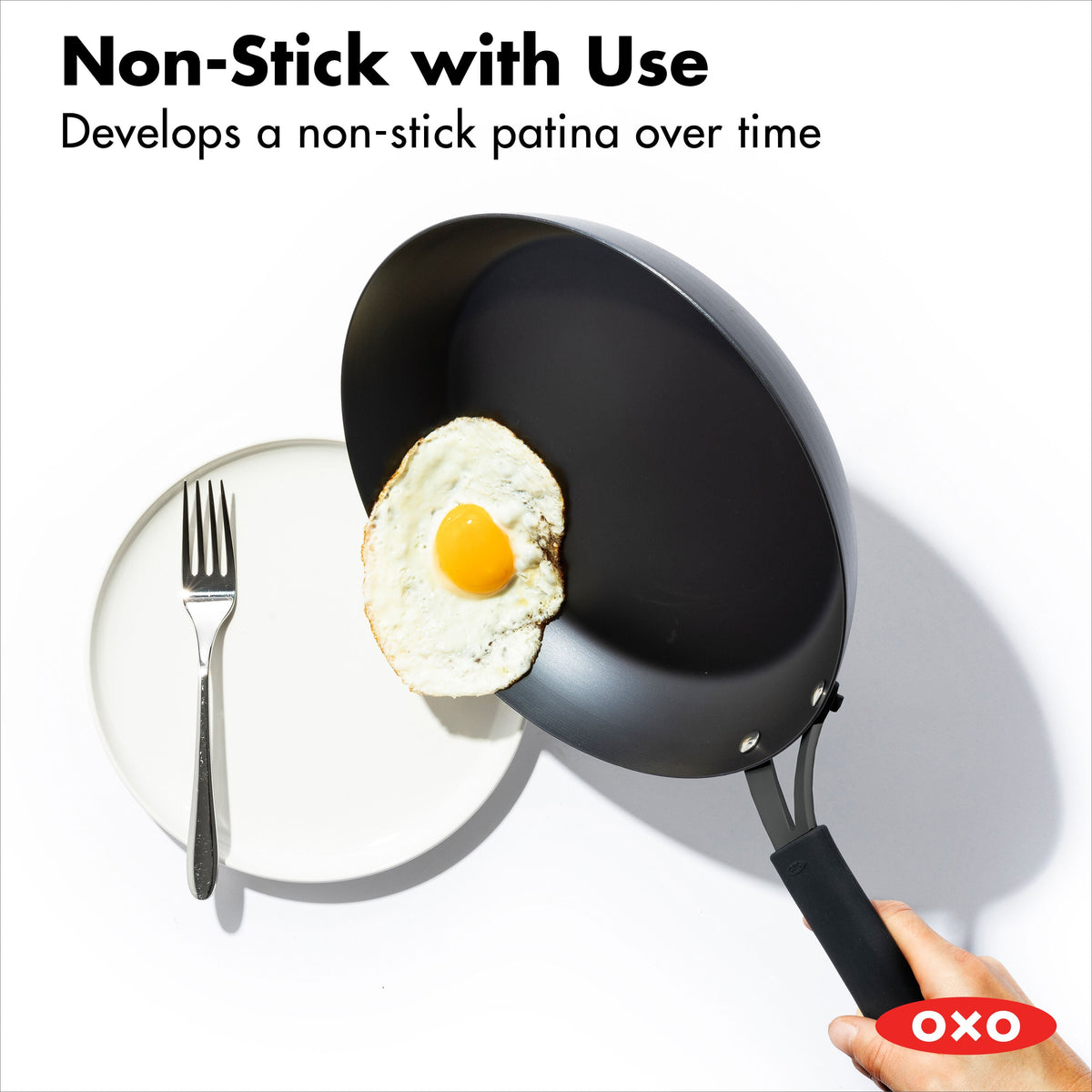 carbon-steel-obsidian-series-8-inch-frypan-with-silicone-sleeve-n2 cc005099-001-4.jpg