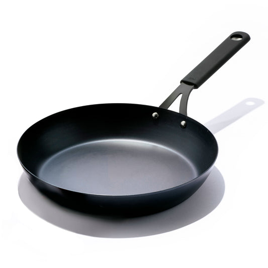 oxo-carbon-steel-obsidian-series-12-inch-frypan-with-silicone-sleeve-v5 cc005101-001-1.jpg