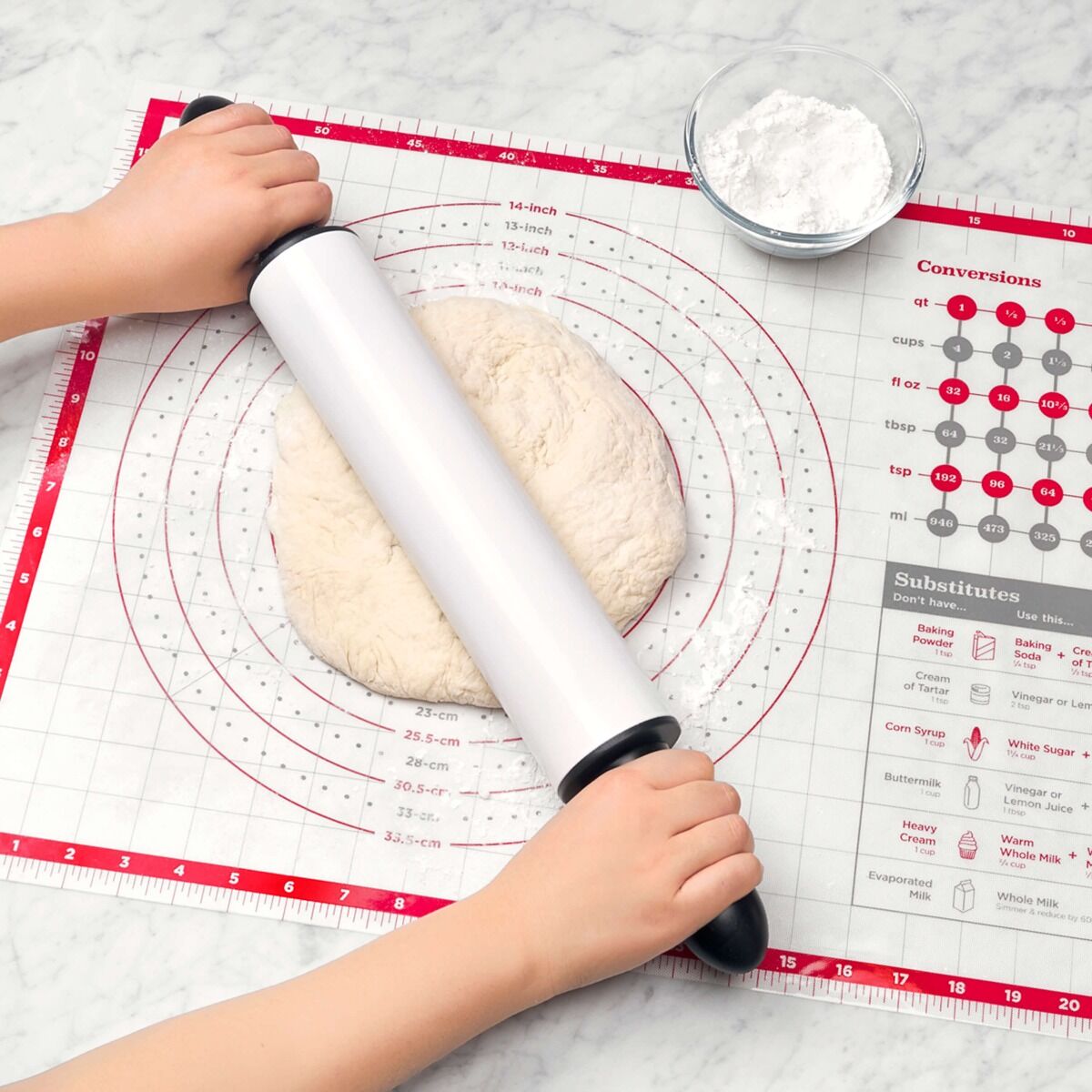 oxo-silicone-pastry-mat-y0 gg_11211300_4b_1_.jpg