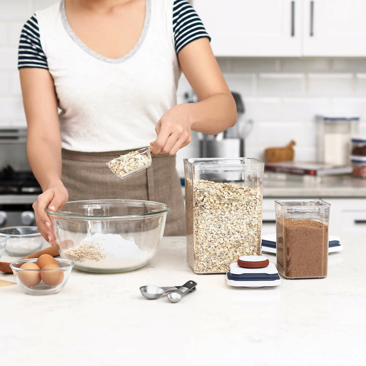 8-piece-pop-container-baking-set-z6 gg_11236500_4_1_.jpg