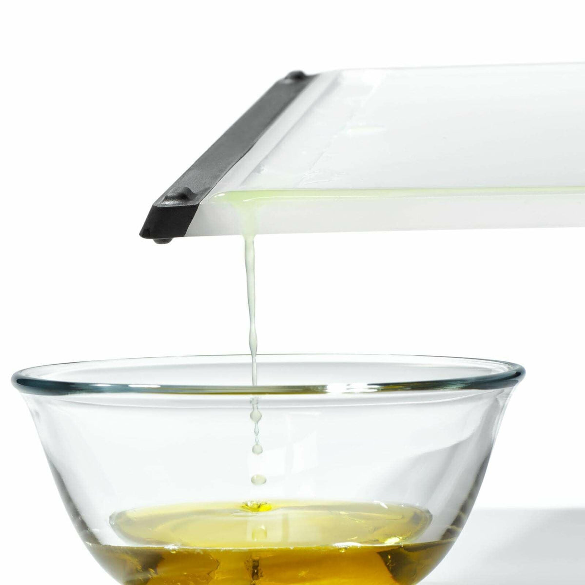 carving-and-cutting-board-n5 gg_11272900_7a_1.jpg