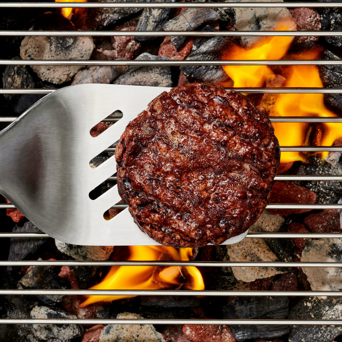 grilling-turner-q0 gg_11309100_052020_15_rgb_1_.jpg