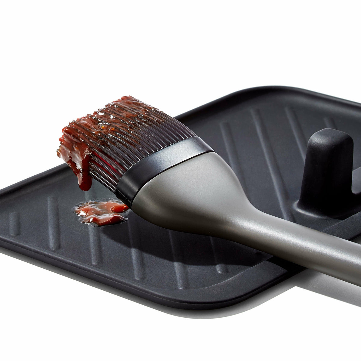 grilling-basting-brush-n1 gg_11309300_050620_4_rgb_1_.jpg