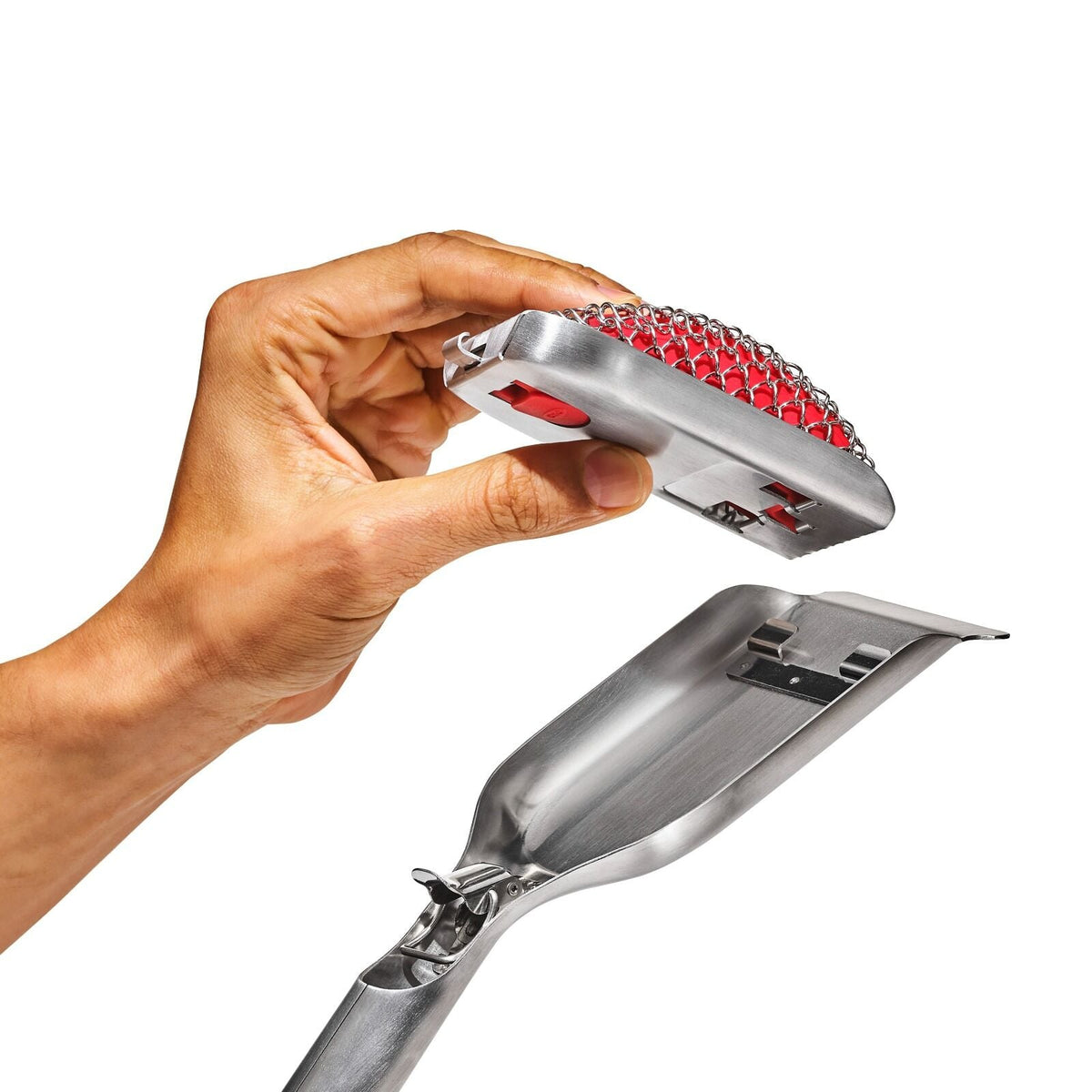 coiled-grill-brush-with-replaceable-head-p2 gg_11356300_coiledgrillbrush_04_p.jpg