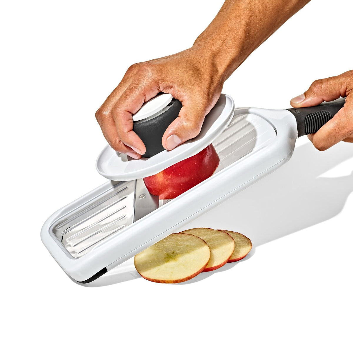 precision-handheld-mandoline-k1 gg_11391800_precisionhandheldmandoline_pdp_02.jpeg