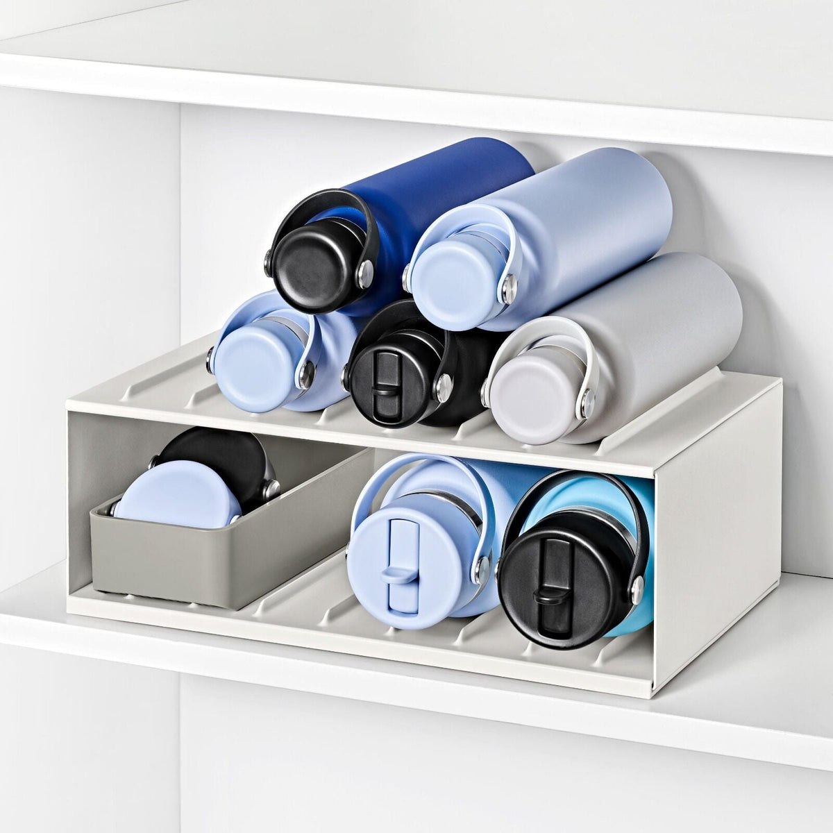 water-bottle-organizer-with-accessory-bin-y6 gg_11416000_water-bottle-organizer_pdp_01.jpeg