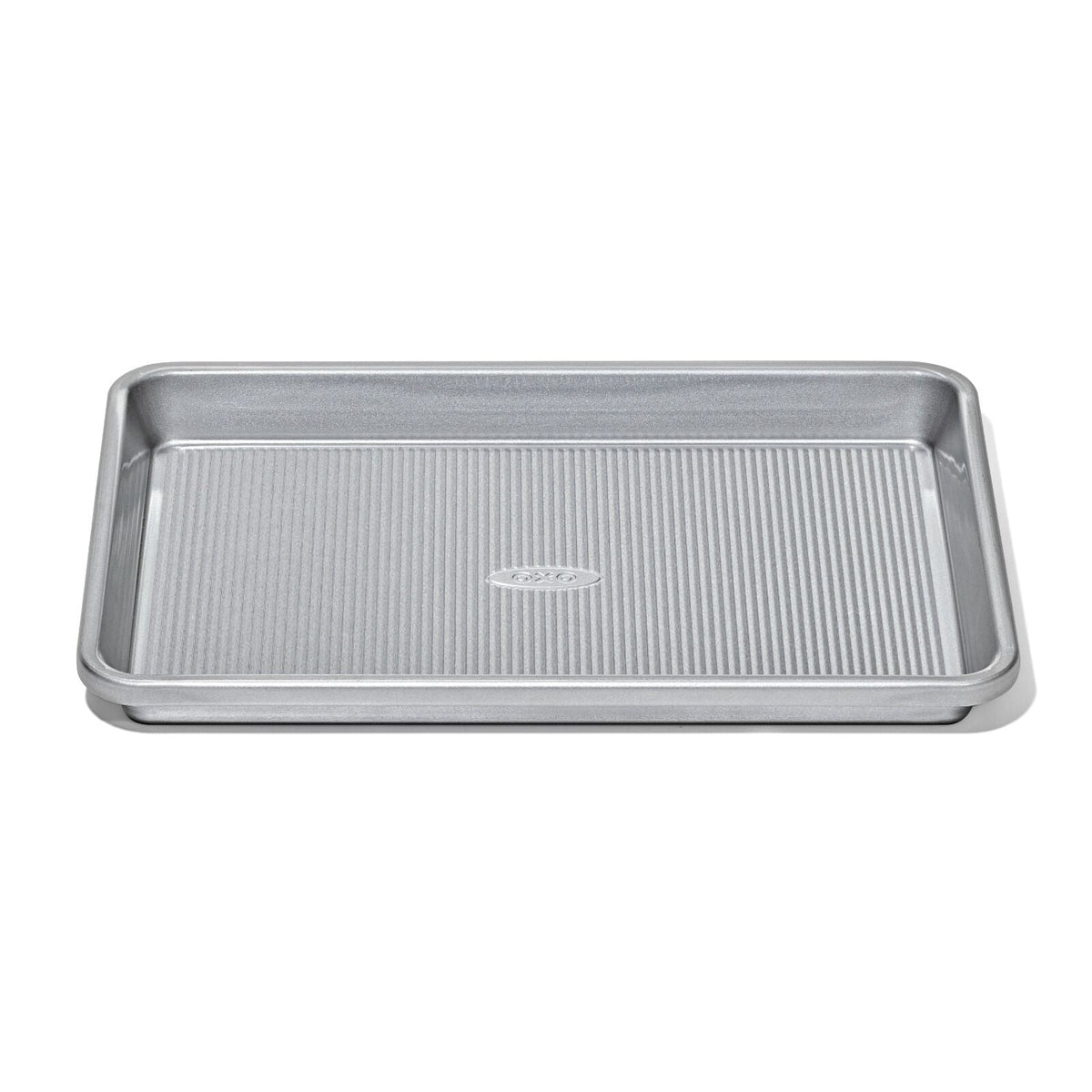 non-stick-pro-clear-coated-quarter-sheet-pan-y5 gg_11434900_quarter-sheet-pan_apdp_00_main.jpeg