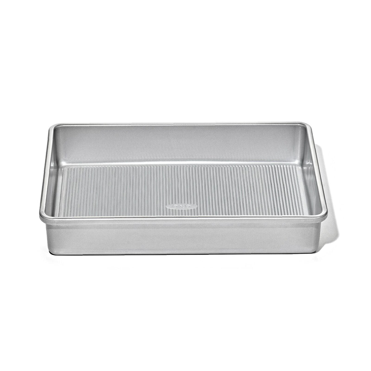 non-stick-pro-clear-coated-9inx13in-cake-pan-y7 gg_11435500_9x13-cake-pan_apdp_00_main.jpeg