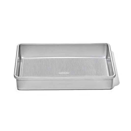 non-stick-pro-clear-coated-9inx13in-cake-pan-y7 gg_11435500_9x13-cake-pan_apdp_00_main.jpeg