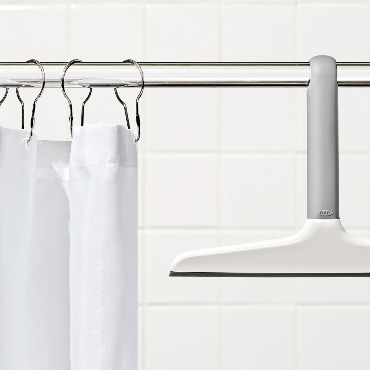 multi-use-squeegee-with-hook-z9 gg_12397800_multiusesqueegeehook_pdp_03.jpg