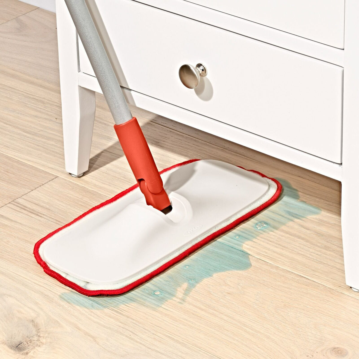 wet-and-dry-microfiber-mop-x9 gg_12423100_wet-dry-floor-mop_pdp_03.jpeg