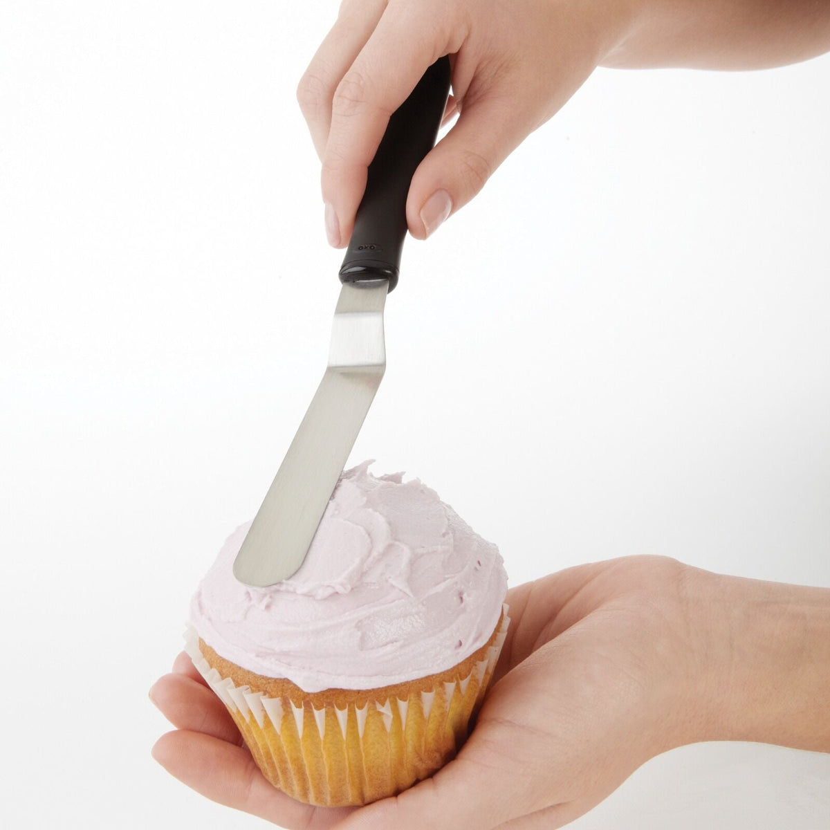 kid-friendly-cupcake-baking-bundle-l9 gg_1248980_2.jpg