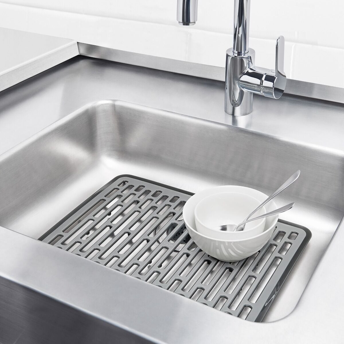 oxo-good-grips-large-sink-mat-r0 gg_13190530_9.jpg