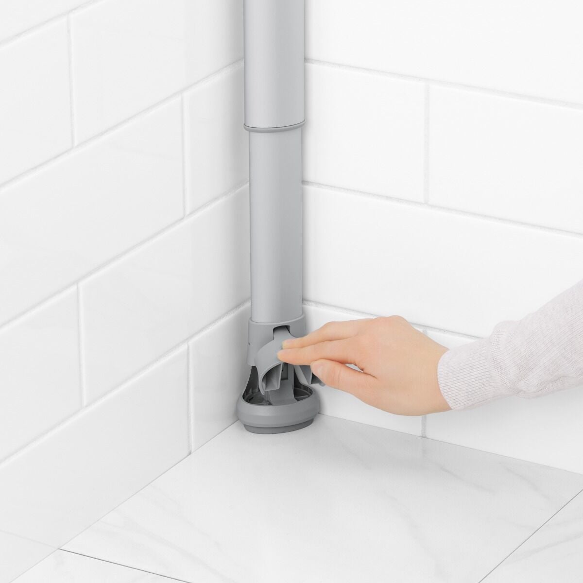 quick-extend-aluminum-pole-caddy-h8 gg_13241500_4c.jpg