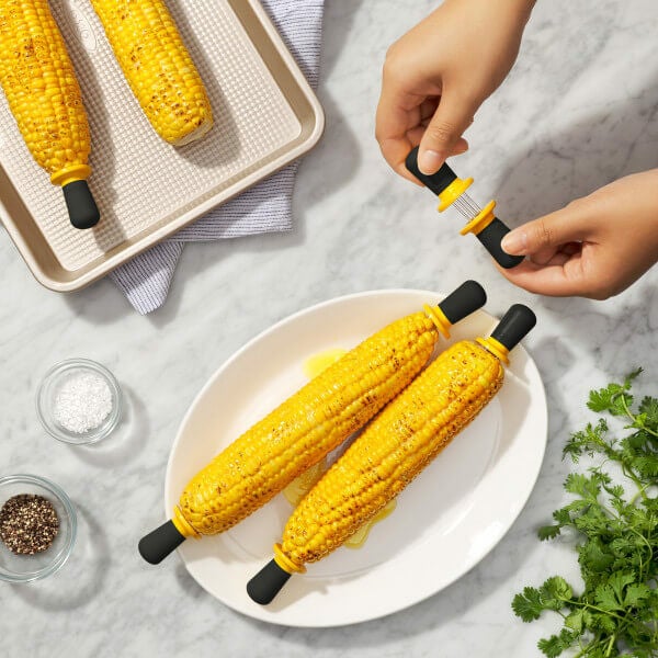 corn-holders-o7 nmagocbjtowlrvjwq7wk.jpg