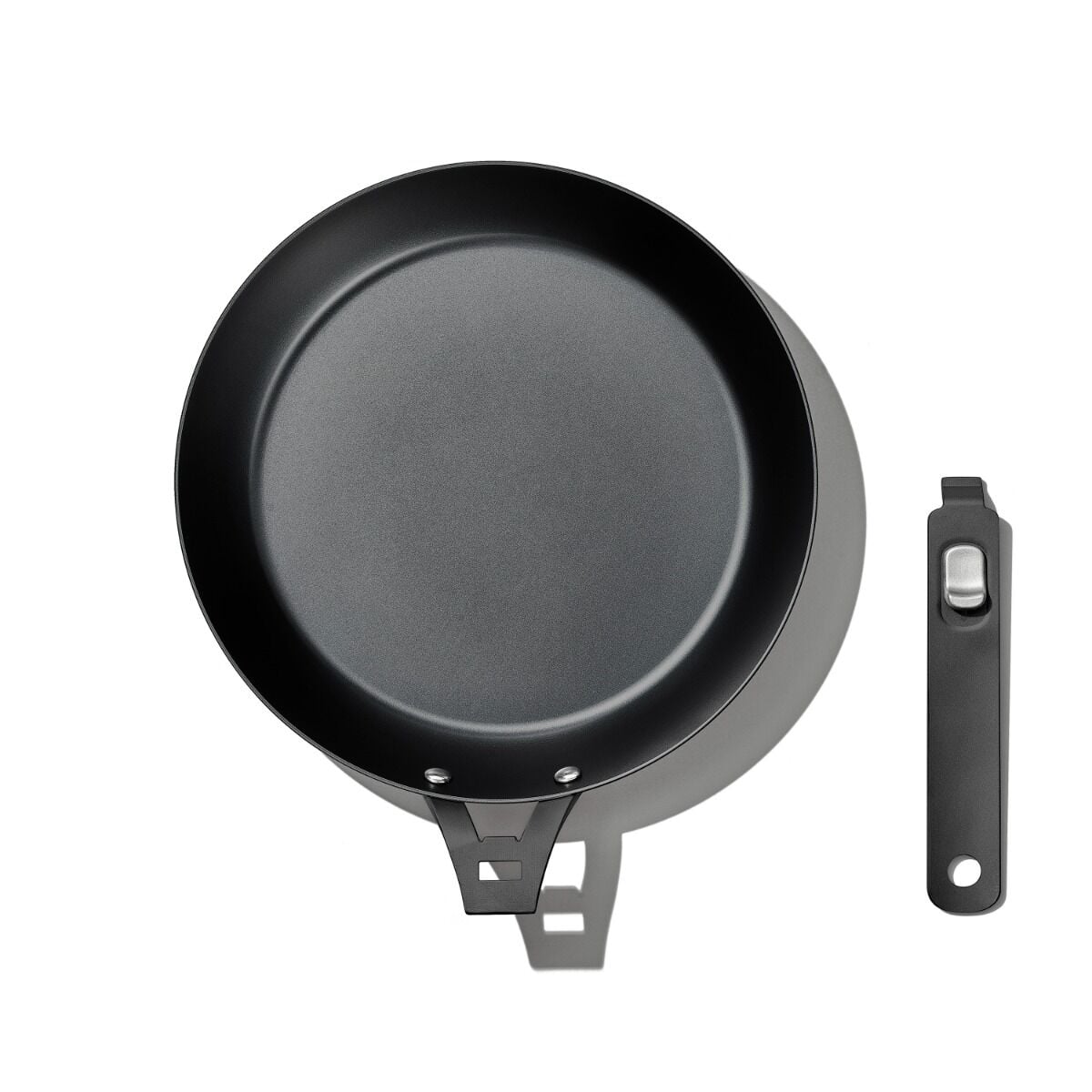 carbon-steel-with-removable-handle-10in-pan-x3 od__2059640001__10incarbonsteelpan_68_rgb.jpg