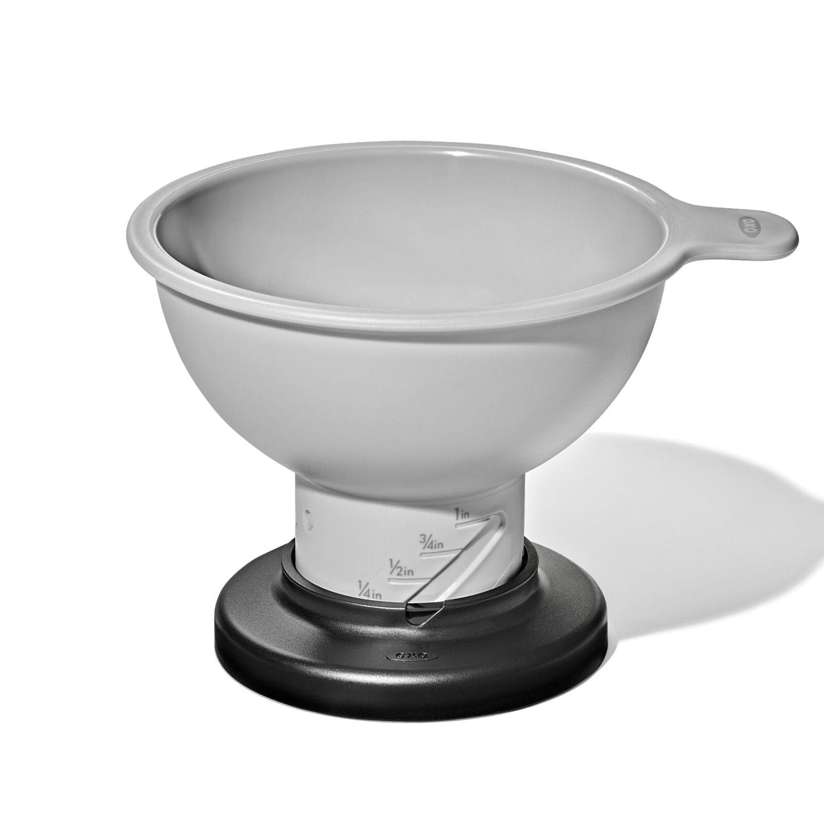 adjustable-funnel-p8 oxo_adjustable-funnel_apdp_00_main.jpeg