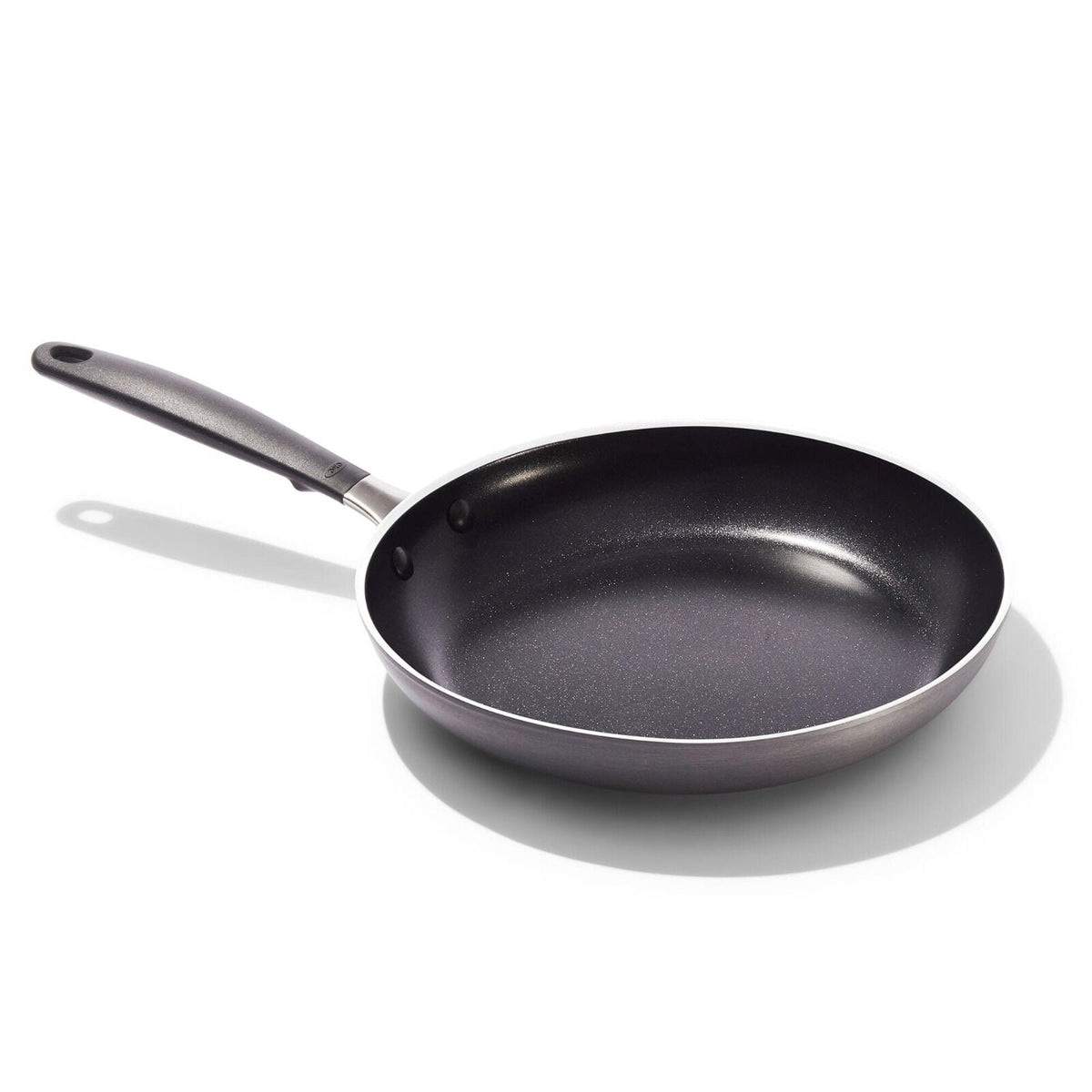 non-stick-pro-every-day-10-inch-fry-pan-q6 oxo_cc010469-001_nonstick-everyday-10in-fry-pan_pdp_01.jpg