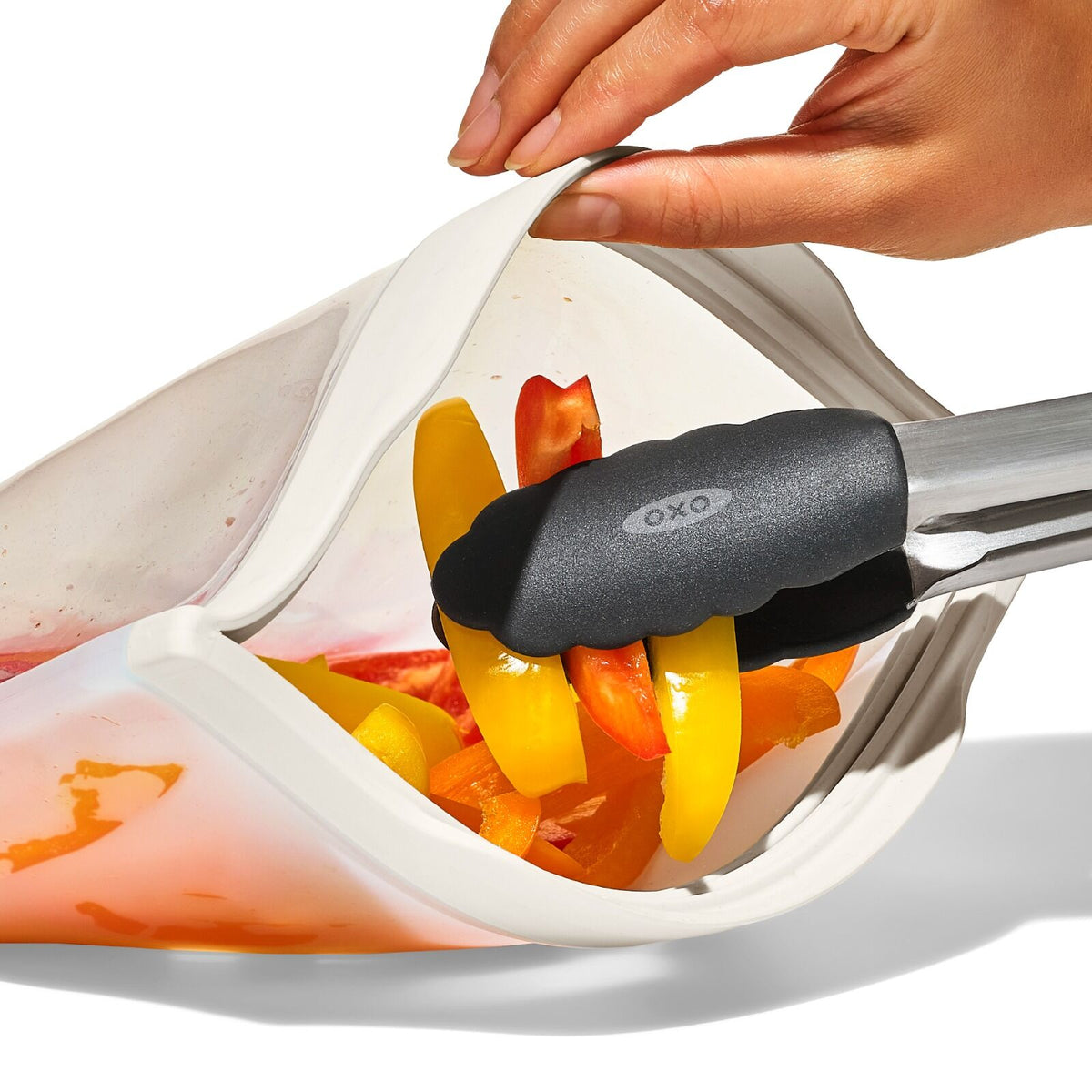 silicone-reusable-bag-gallon-bag-128-oz-oat-w5 oxo_gallon_silicone_bag-11386700_026.jpg