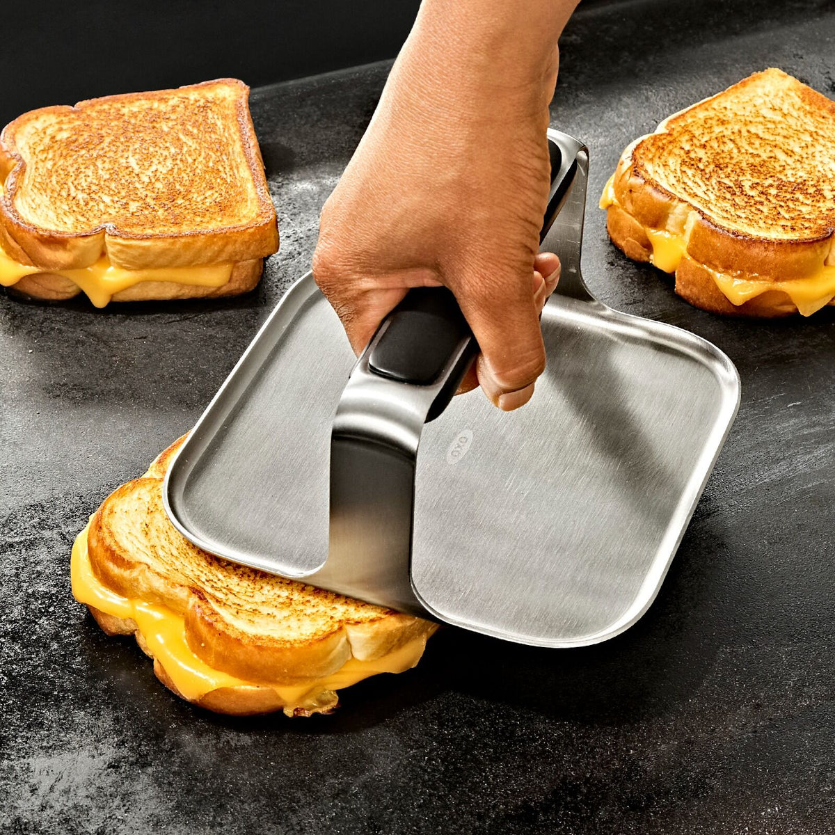 oxo-good-grips-griddle-press-d9 oxo_griddle-press_pdp_08.jpeg