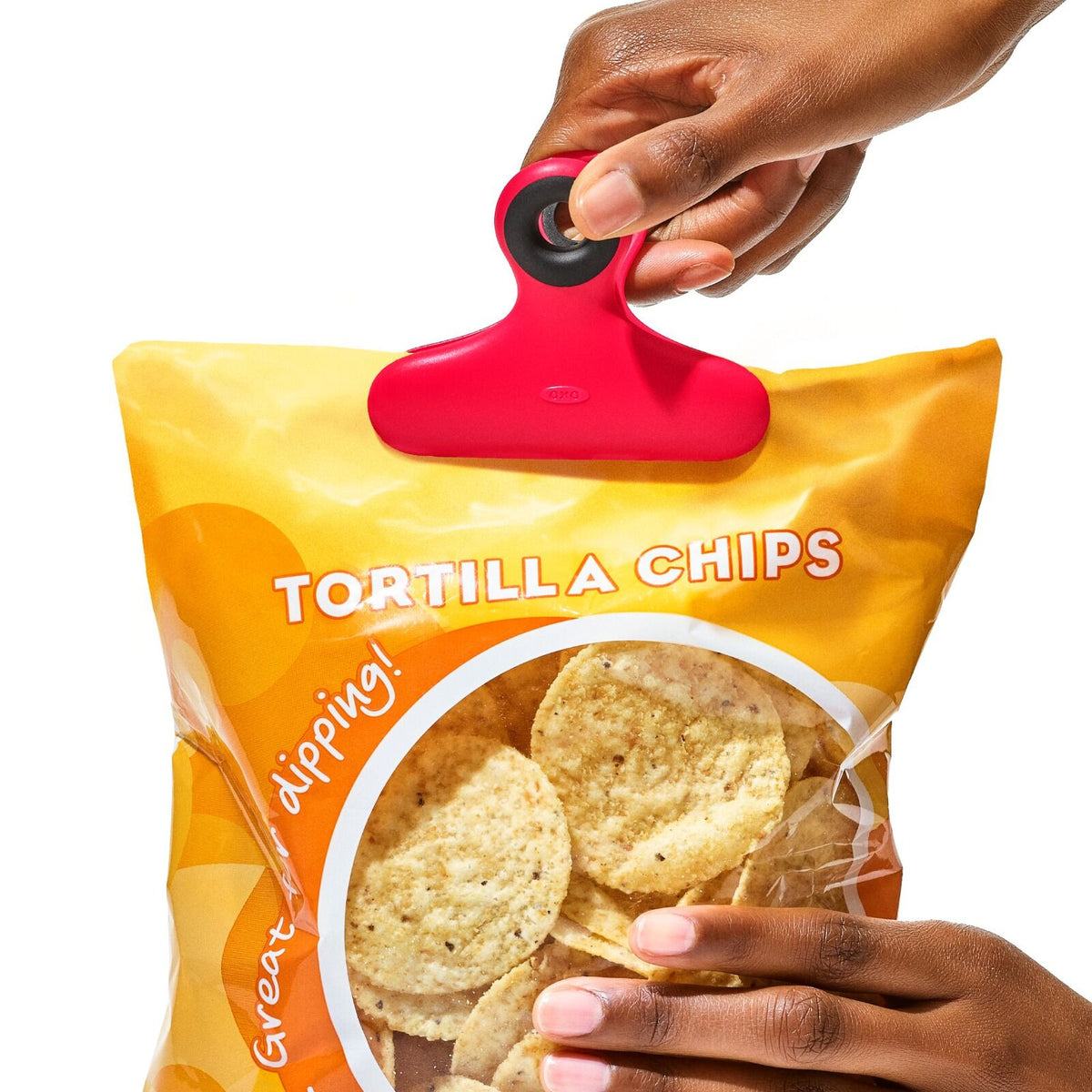 magnetic-heavy-duty-clips-4-piece-n2 oxo_heavy-duty_clips-13362600_014.jpg