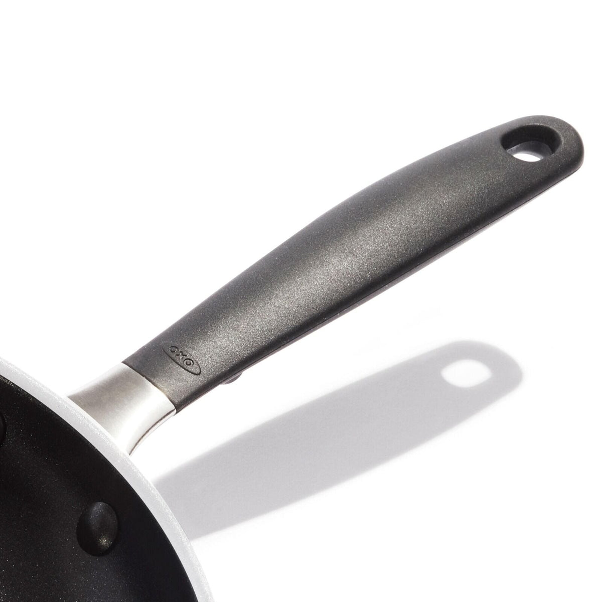 non-stick-pro-every-day-12-inch-frypan-with-lid-h2 oxo_nonstick-everyday-fry-pan-handle_pdp_04_3_.jpg