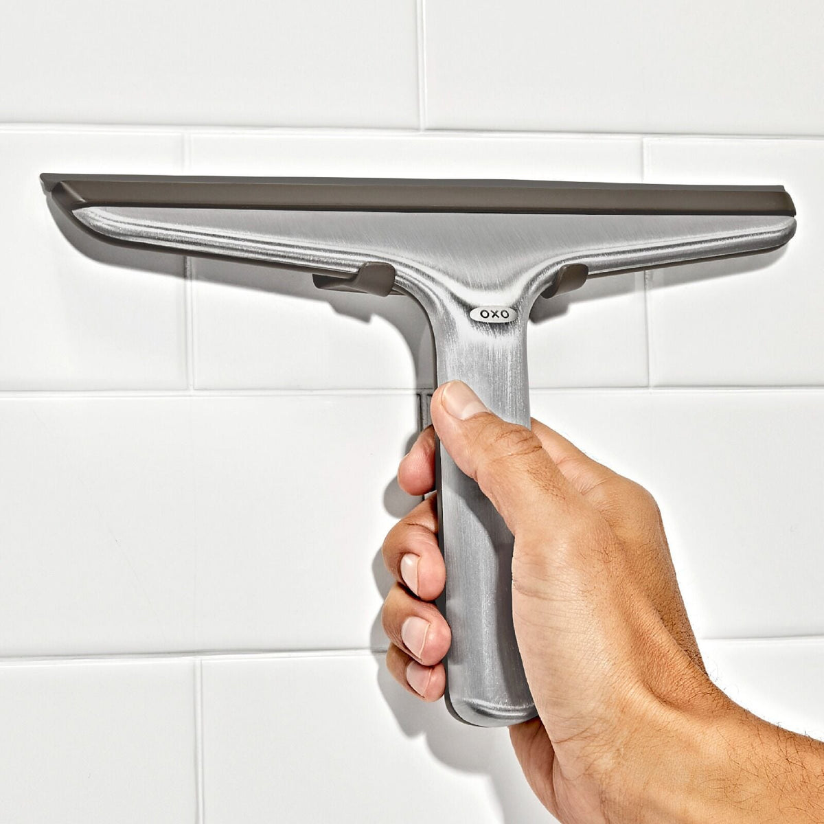 stainless-steel-squeegee-h7 oxo_stainlesssteelsqueegee_pdp_02.jpeg
