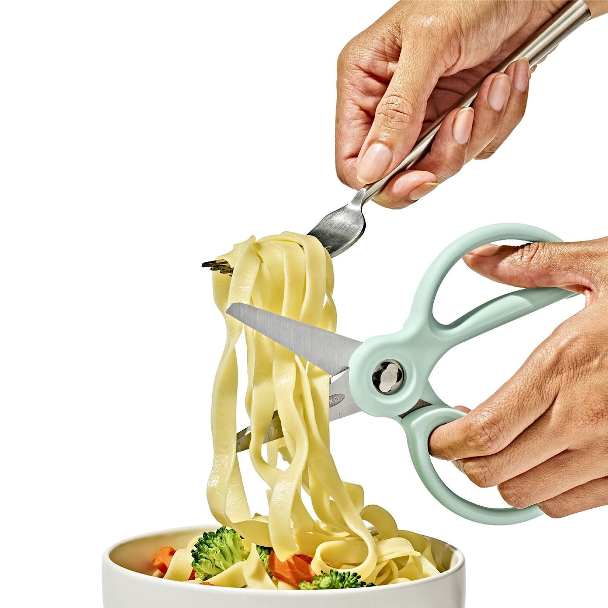 cut-and-prep-set-3-piece-y0 tot_61176700_baby-food-prep-set_pdp_03.jpeg