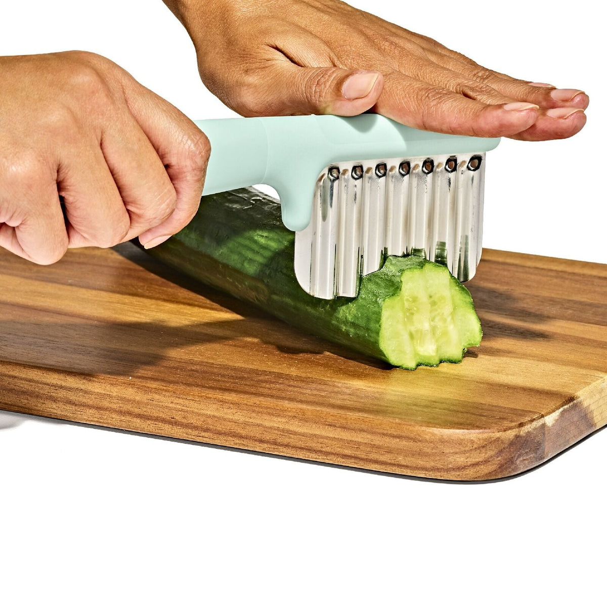 cut-and-prep-set-3-piece-y0 tot_61176700_baby-food-prep-set_pdp_04.jpeg