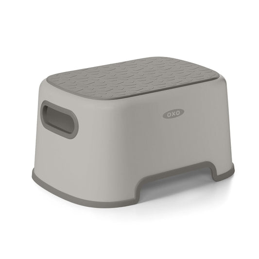 step-stool-drizzle-t0 tot_63171500_step-stool-drizzle_00_main.jpeg