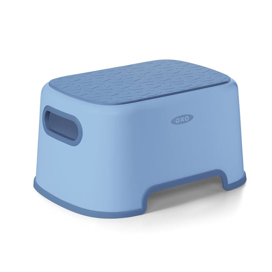 step-stool-dusk-p0 tot_63171600_step-stool-dusk_00_main.jpeg