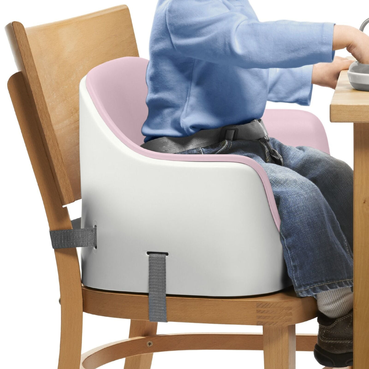 nest-booster-seat-2-0-o9 tot_63172700_nest_2_blossom_pdp_02.jpeg