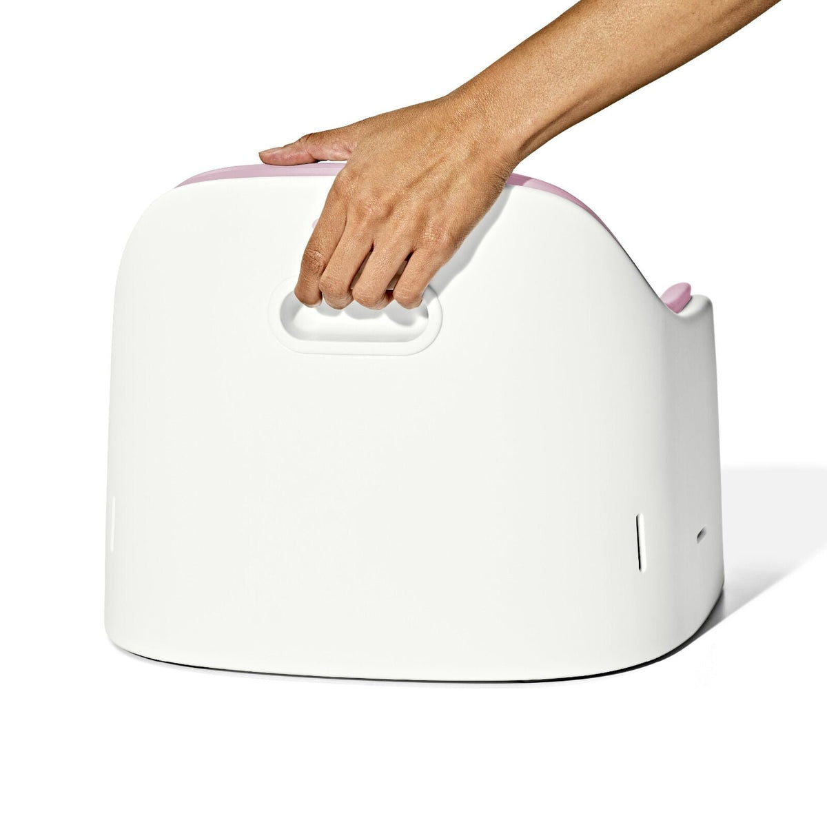 nest-booster-seat-2-0-o9 tot_63172700_nest_2_blossom_pdp_06.jpeg