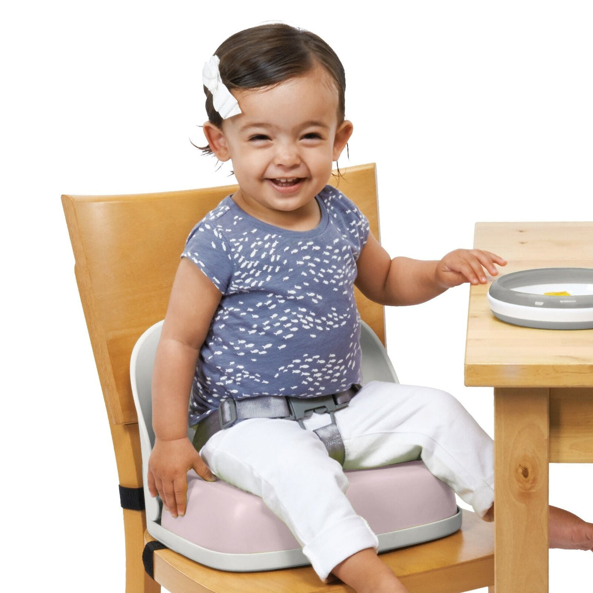 perch-booster-seat-with-straps-p0 tot_63172900_perch-booster-seat-blossom_pdp_01.jpeg